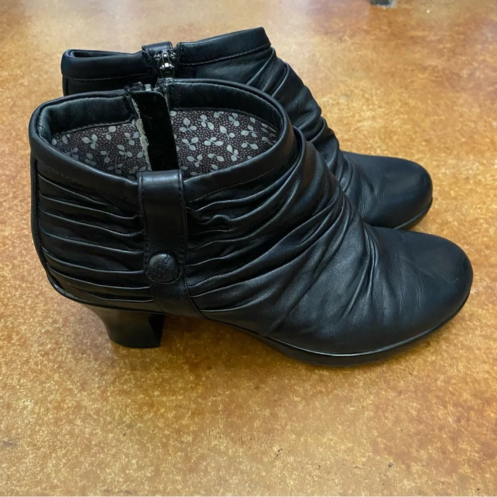 Dansko Heeled Boots Black Runched Buffy Zip Ankle Size EU41 US10 - Picture 5 of 15